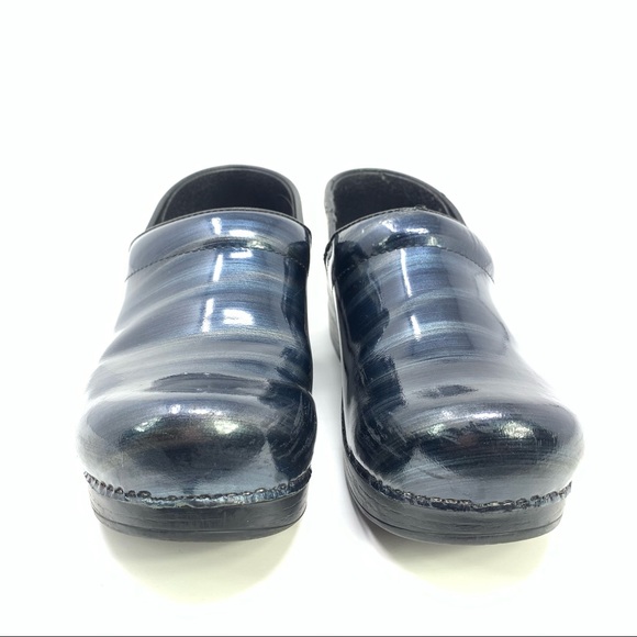 Dansko Women’s Blue Print Patent Leather Clogs - Picture 2 of 10